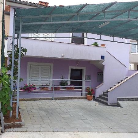 Apartman Jurjevic Krk Town Buitenkant foto