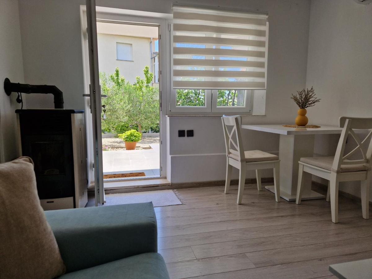 Apartman Jurjevic Krk Town Buitenkant foto