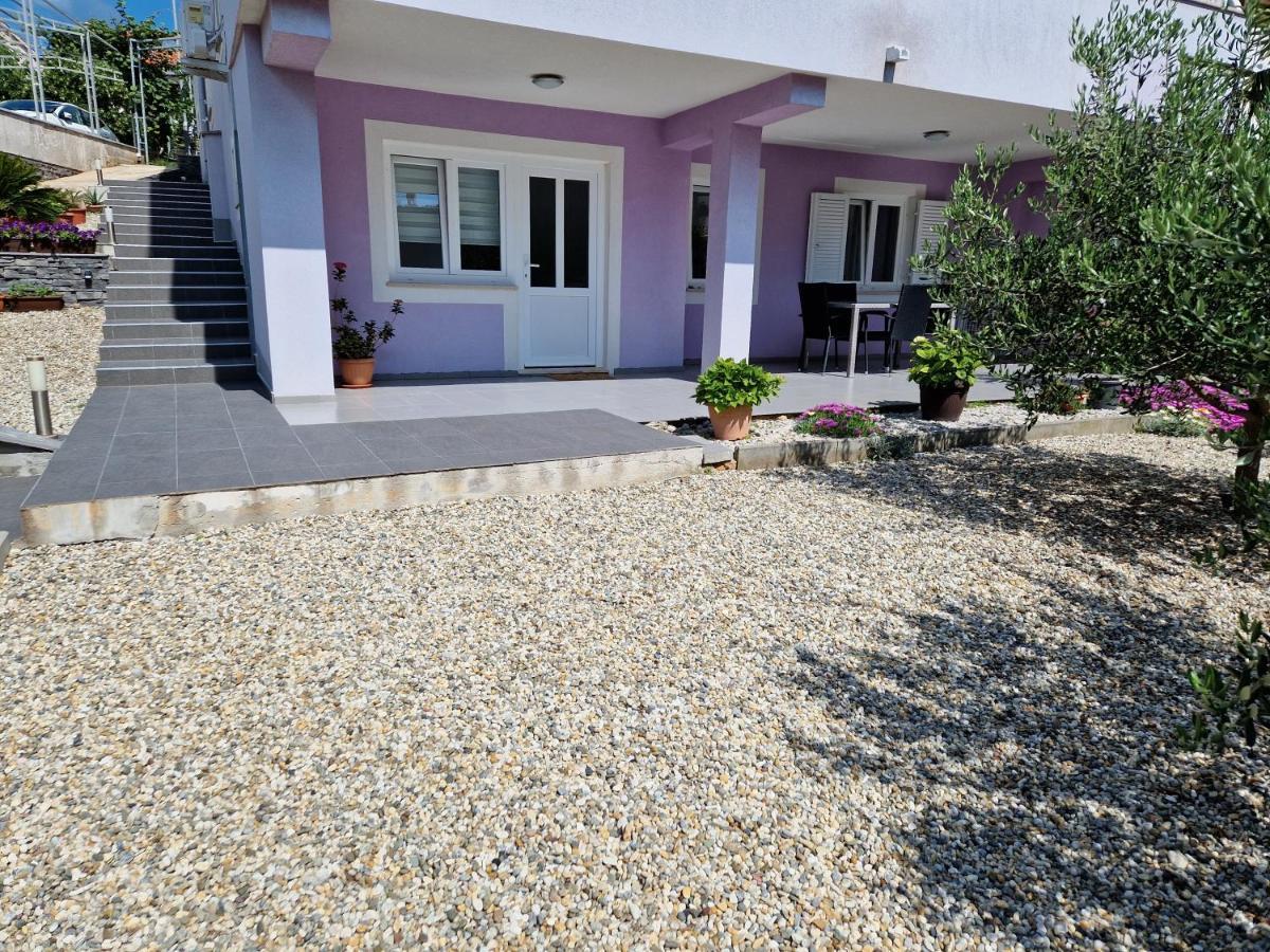 Apartman Jurjevic Krk Town Buitenkant foto
